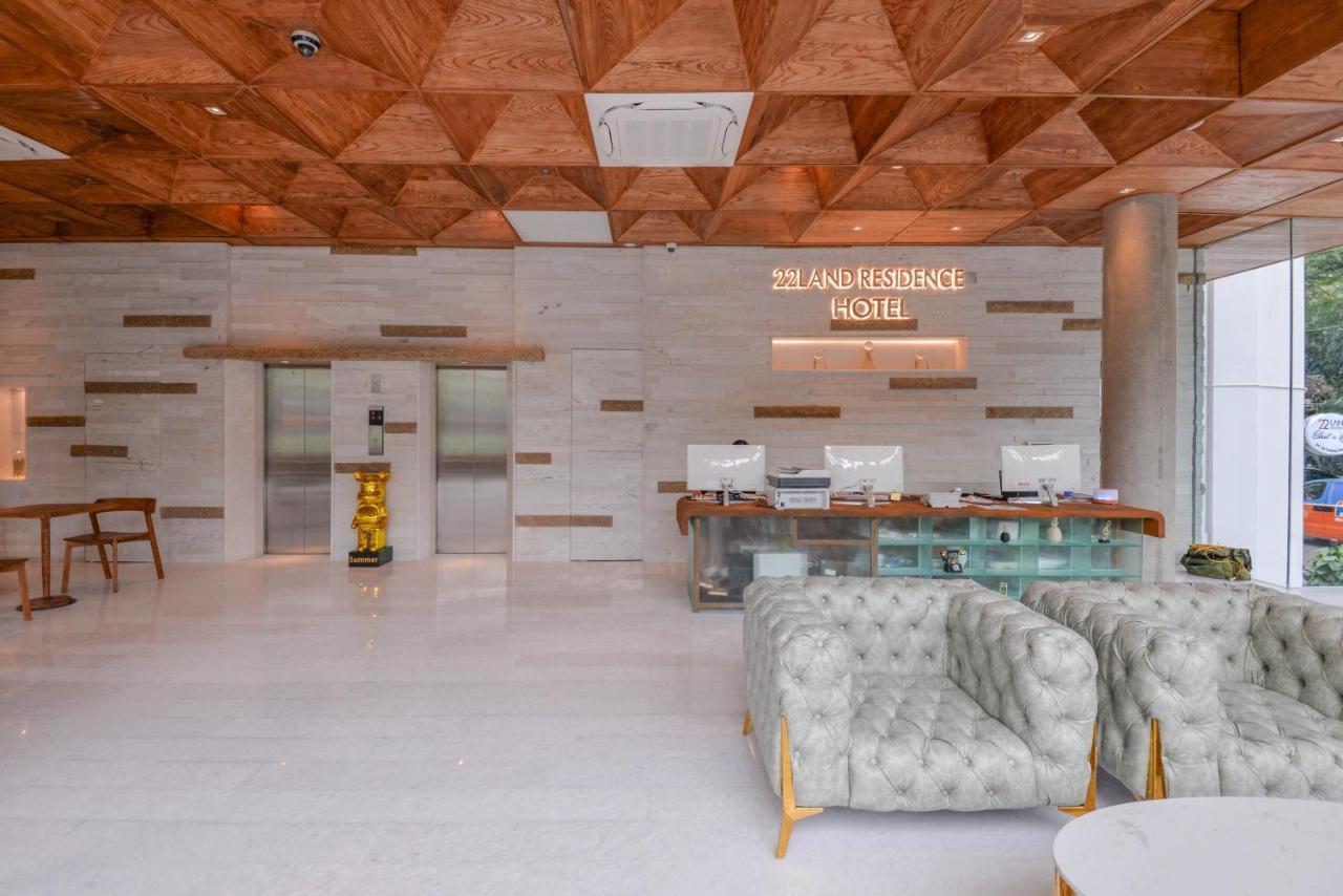 22Land Hotel&Residence Hanoi Exterior foto